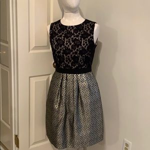 Taylor dress size 6 great condition